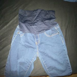 Maternity jeans